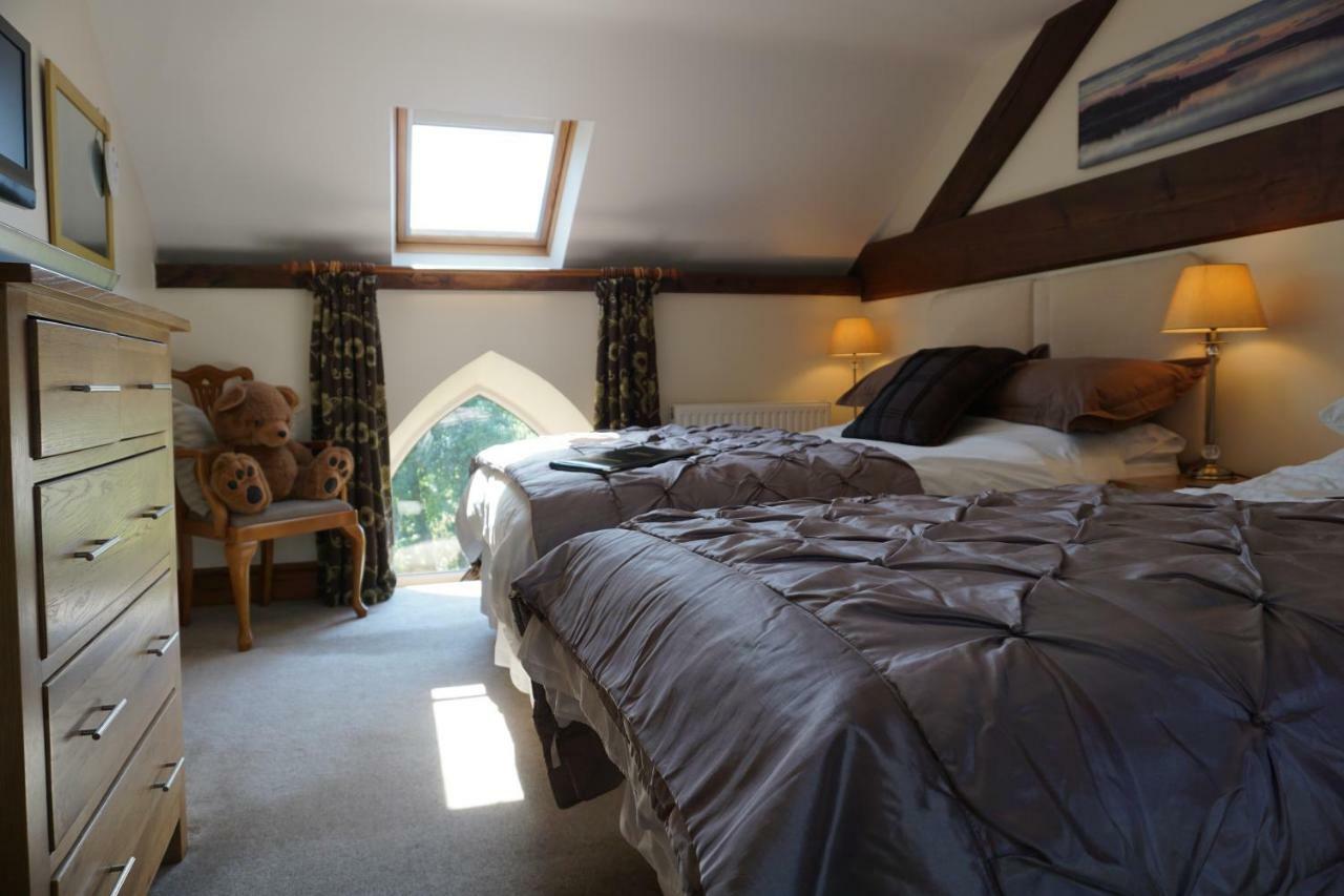 Chapel Croft Guest House Biddulph  Eksteriør bilde